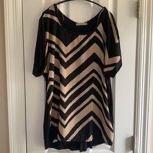 Women’s Boutique Size 1X- Hug+- Black & Tan Chevron
